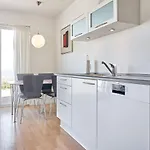 4 Person In Allinge-by Traum بيت للعطل إلينغه